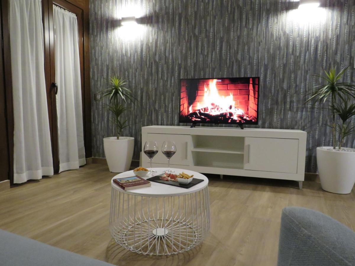Miragredos Apartment Mombeltran Luaran gambar