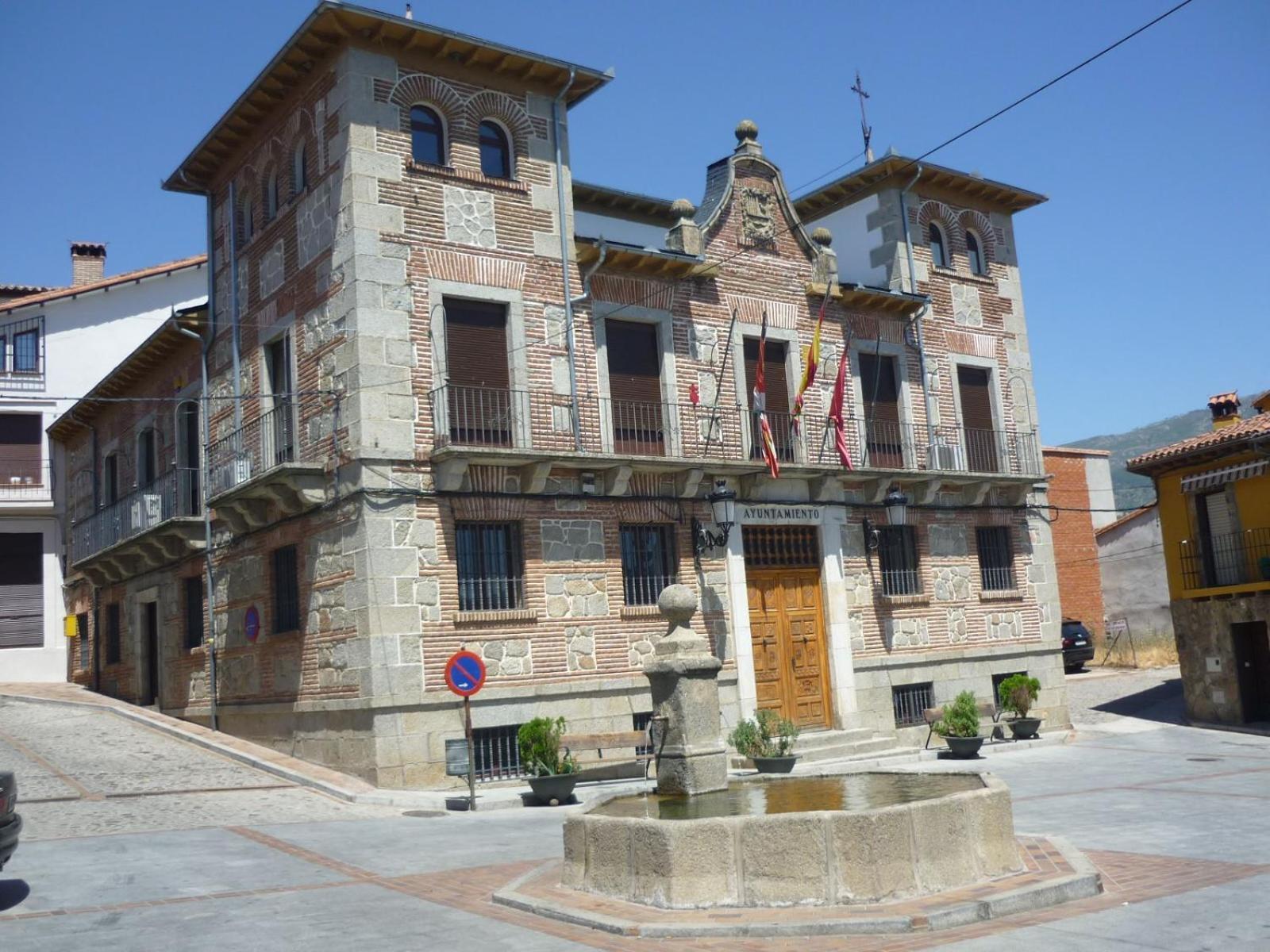 Miragredos Apartment Mombeltran Luaran gambar
